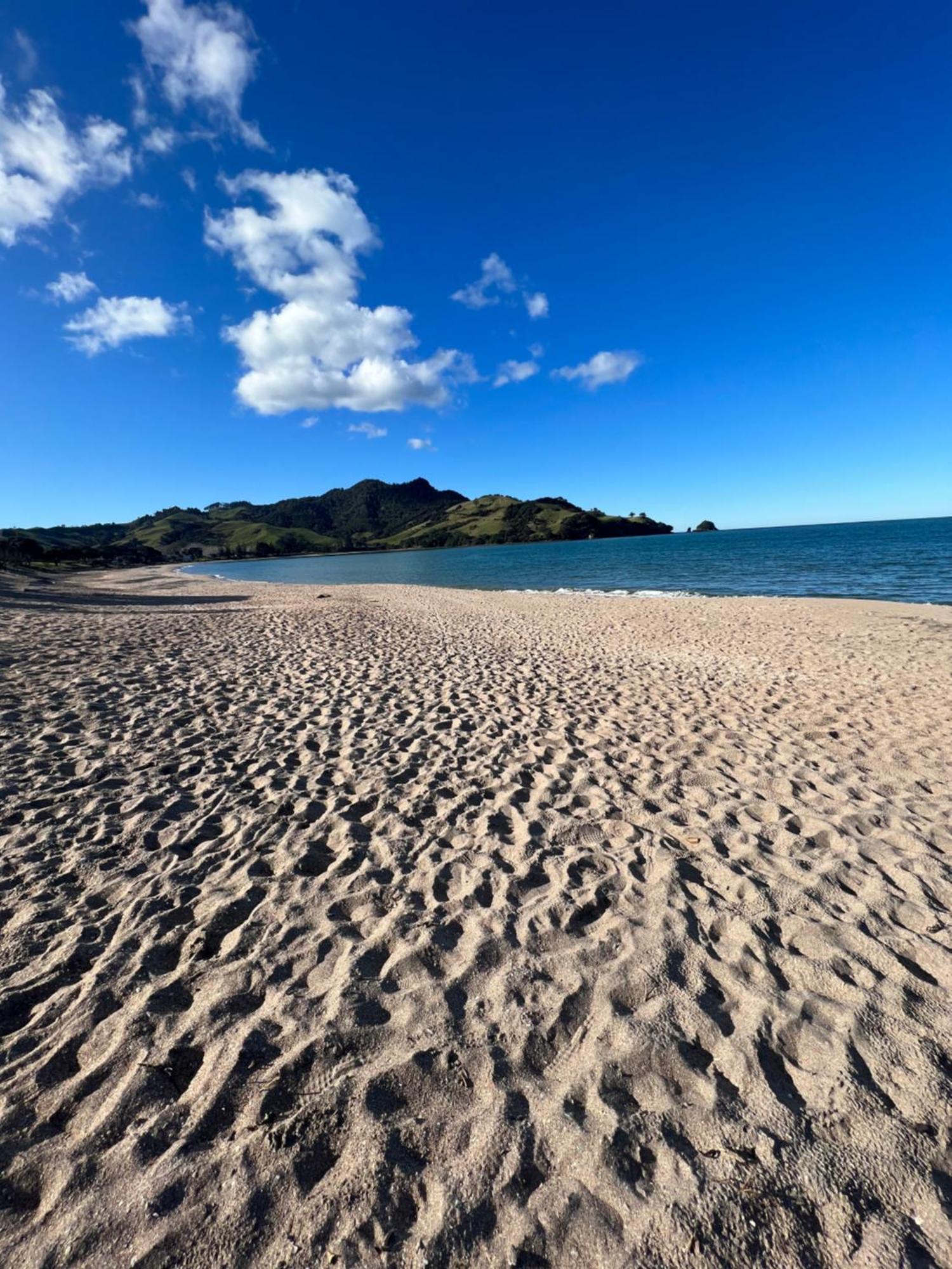 Hotel Private by the beach Whitianga Exterior foto